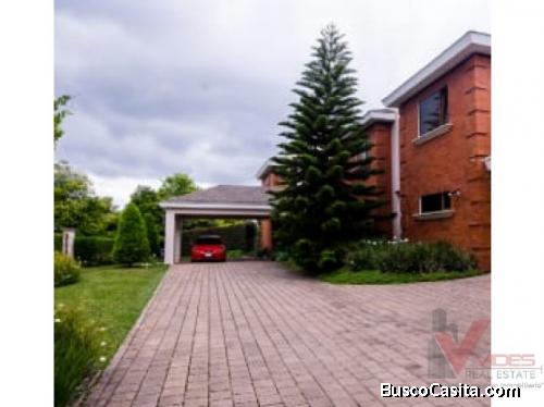 VIVE TUS SUEÑOS EXCLUSIVA CASA EN VENTA PARA TI CARRETERA EL SALVADOR