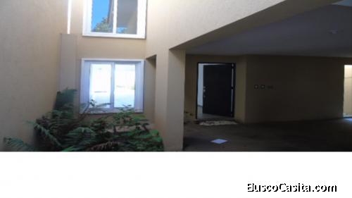 En venta preciosa casa en Km 21.5 Carr a El Salvador, Fraijanes, Guatemala