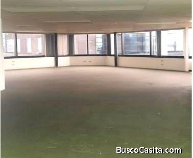 Oficina en renta zona 10