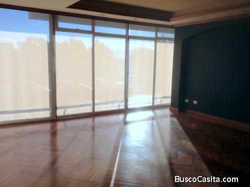 Apartamento en venta para inversionista  zona 14