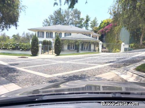 Casa en renta ubicada en km 10.5 Carretera a El Salvador