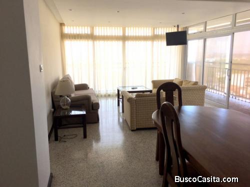 Apartamento en renta ubicado en zona 10 Ciudad Vieja