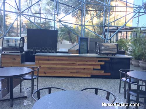 Kiosco en renta zona 10 / Zona Viva