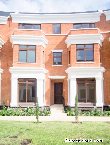 Casa en venta zona 10