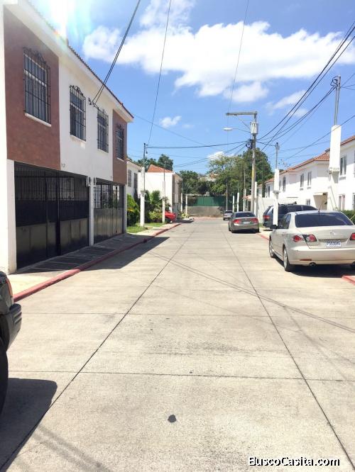 Casa en venta Valles de María zona 2 de Villa Nueva