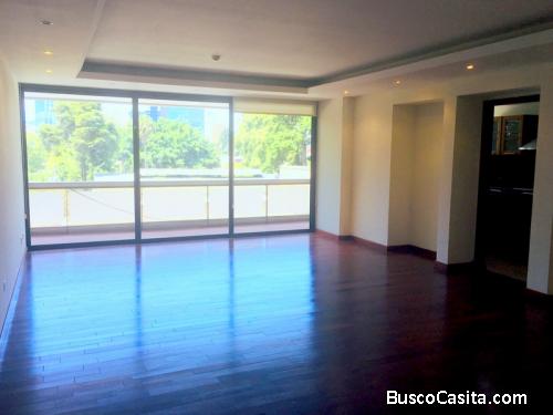 Apartamento en renta ubicado en zona 10