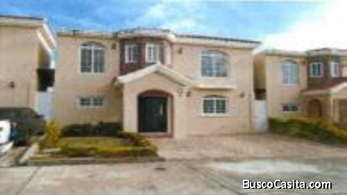 Vendo casa en Km 25.5 Villa Canales, Villas Europeas.