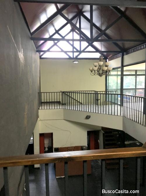 Local en renta zona 10, Zona Viva