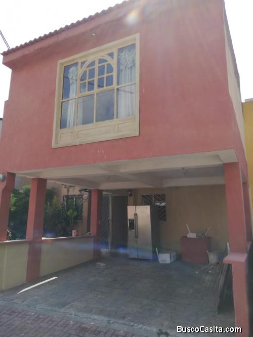 VENDO  CASA EN EL FRUTAL 1 VILLA NUEVA