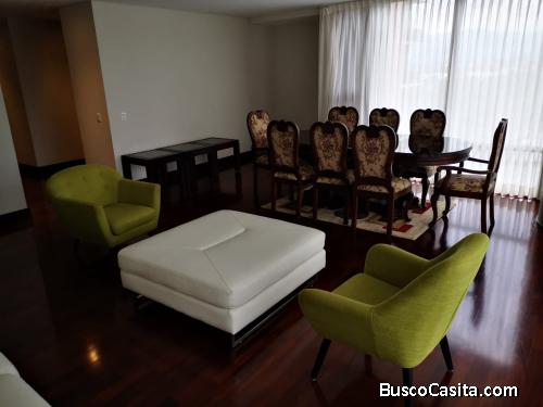 HERMOMSO APARTAMENTO RENTA ZONA 10 SANTA SOFIA