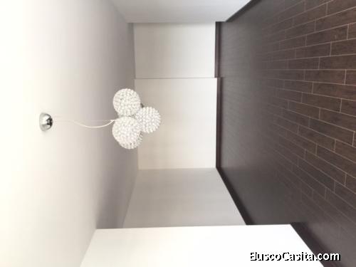 Apartamento en renta zona 14 