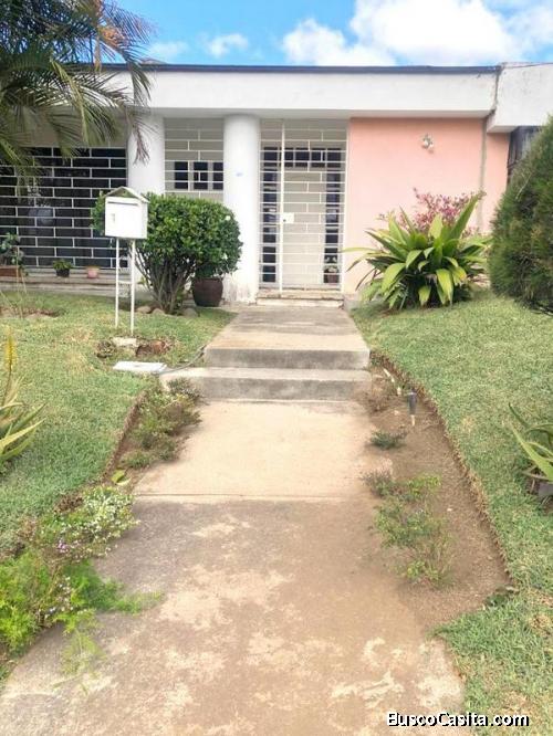 Casa en renta y venta zona 8 de Mixco Sector A6