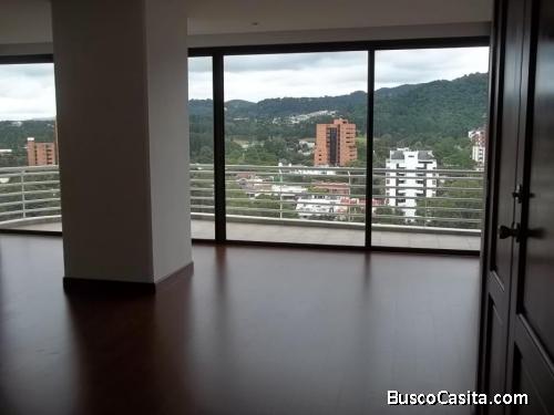 Apartamento en renta zona 15 VH I