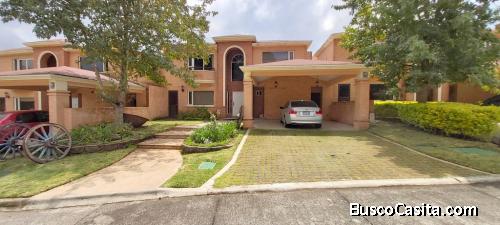 Casa en renta Muxbal Alta Loma 2