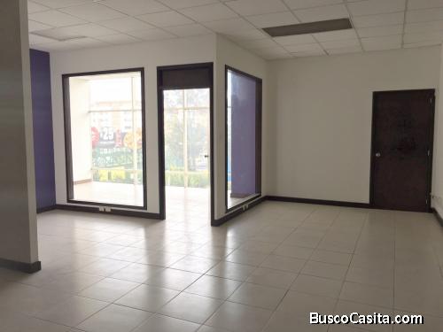 Oficina en renta Centro Corporativo Los Próceres