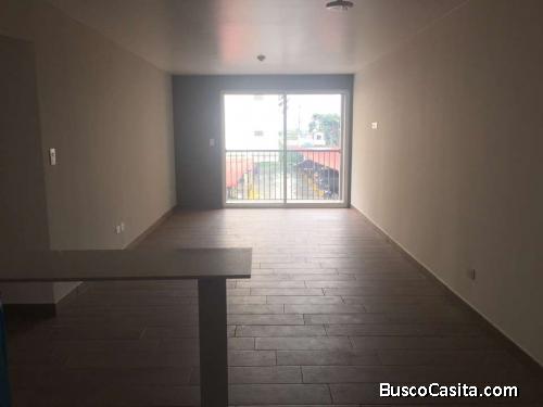 Rento apartamento de 3 habitaciones - Zona 11