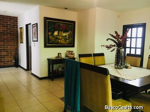 Alquiler Casa en Zona 16 La Reserva de Kanajuyù