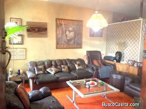 Casa en venta fuera de garita zona 11 Mariscal