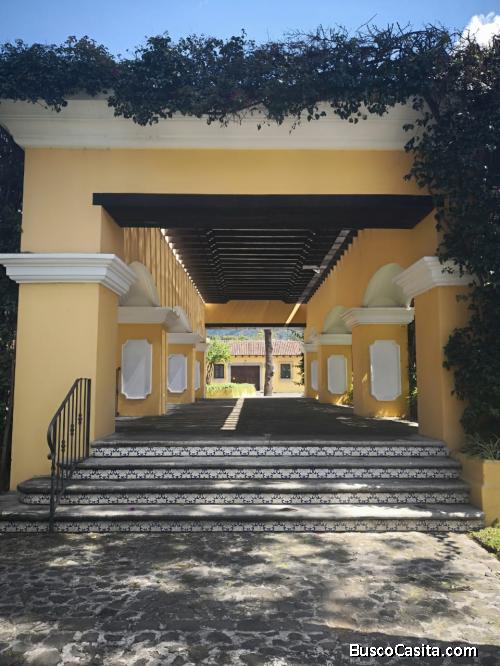 RENTO HERMOSA CASA EN ANTIGUA GUATEMALA