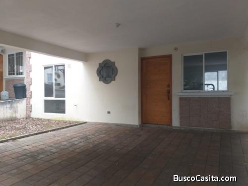 Linda Casa para estrenar dentro de Condominio