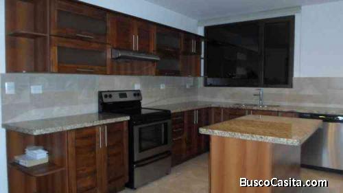 Lindo Apartamento en Renta Zona 15.