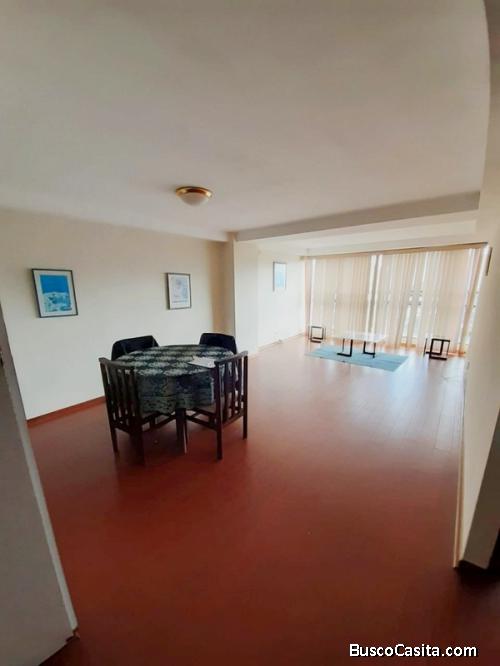 Apartamento en renta amueblado zona 9
