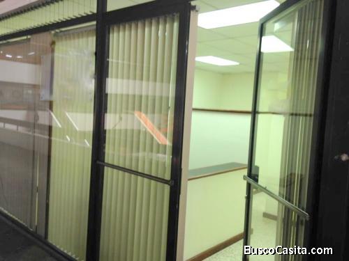 Oficina  en renta zona 9