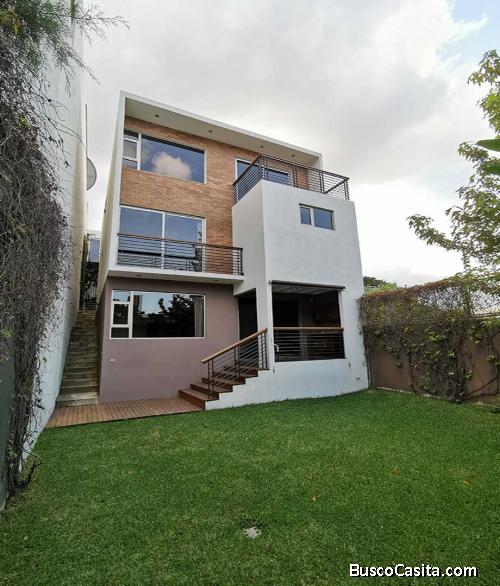 Casa en Venta, Zona 10