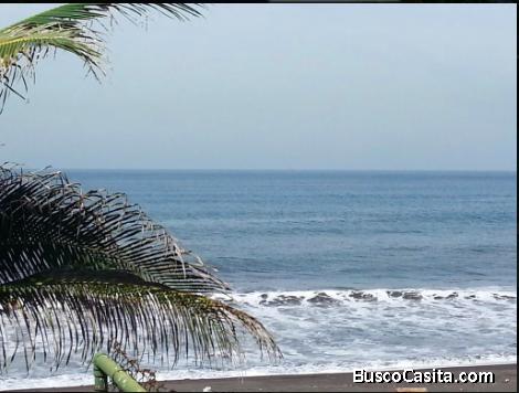 VENDO CASA DE PLAYA EN MONTERRICO