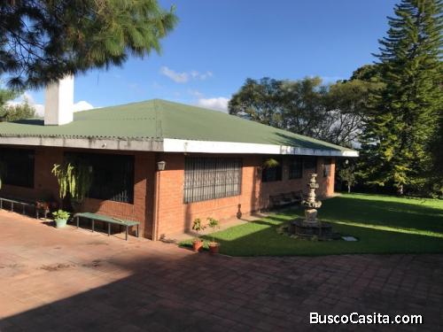 Residencia en Antigua San Pedro el Alto