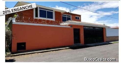 HERMOSA CASA EN SANTA CATARINA PINULA