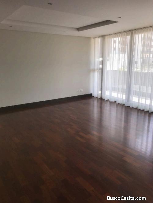Hermoso Apartamento en Renta Zona 14