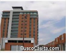 RENTO OFICINA EN EDIFICIO CRECE CONDADO NARANJO ZONA 4 DE MIXCO