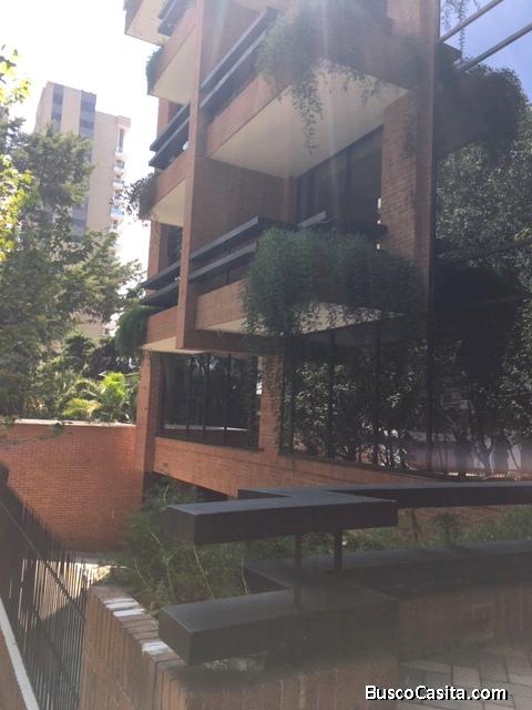 PROPIEDAD EN VENTA ZONA 14 