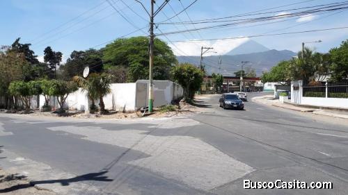RENTO TERRENO COMERCIAL EXCELENTE PUNTO EN AMATITLAN