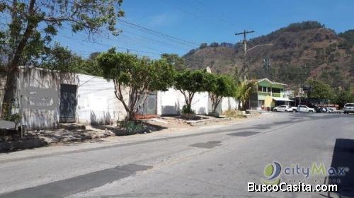 RENTO TERRENO COMERCIAL EXCELENTE PUNTO EN AMATITLAN