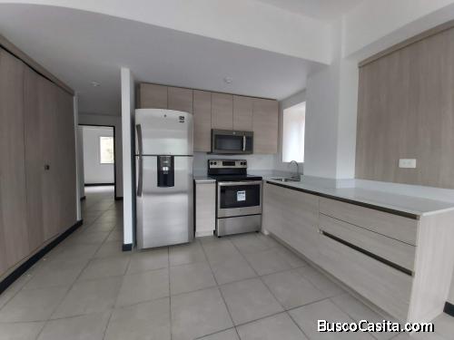 Apartamento en zona 16 de 1 Habitación y 1 Parqueo | AGT455