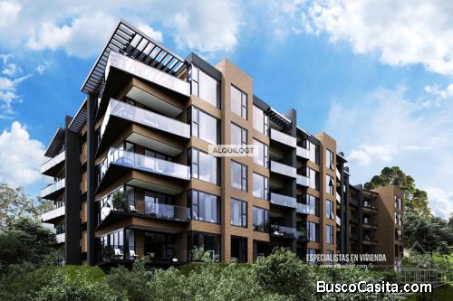 Apartamento en zona 10 de 3 Habitaciones y 4 Parqueos | AGT495