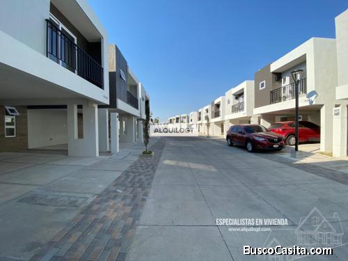 Casa en zona 2 de 4 Habitaciones y 3 Parqueos | AGT497