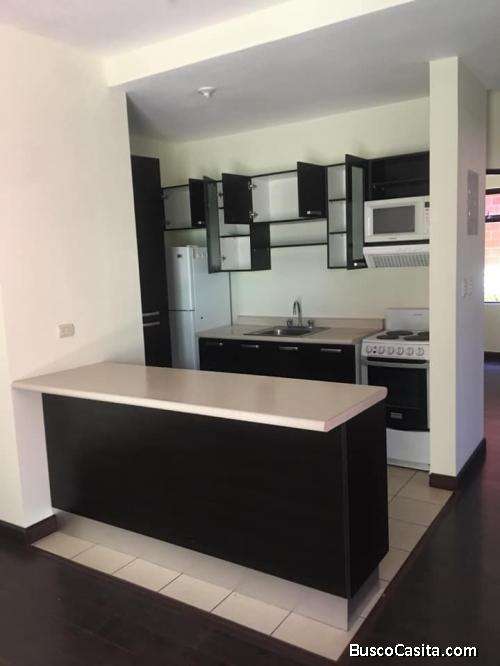 Apartamento en Carretera A el Salvador  de 2 Habitaciones y 2 Parqueos | AGTc212