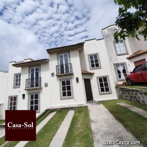 CASA EN VENTA, VILLAS CAPRI KM 25.2 C.E.S