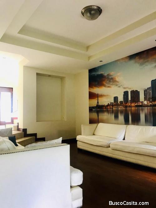 Ganga, ganga Hermosa casa, cómoda, acabados de lujo .