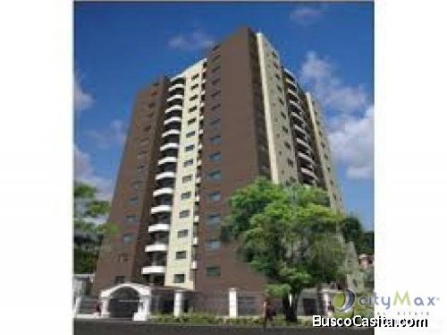 En renta amplio apartamento 3 hab. en zona 14