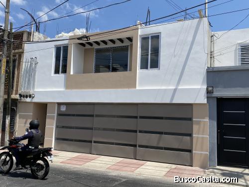 Apartamento en zona 5, a una cuadra del Campo Marte