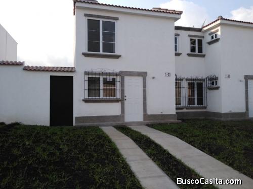 Alquilo casa en Residencial Fuentes del Valle San Miguel Dueñas, sacatepequez