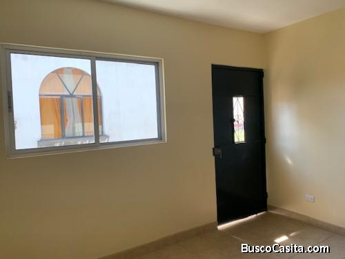 Cuarto con baño privado en renta en San José Pinula 25m