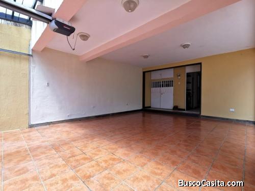 Casa en venta Ubicada en Zona 16