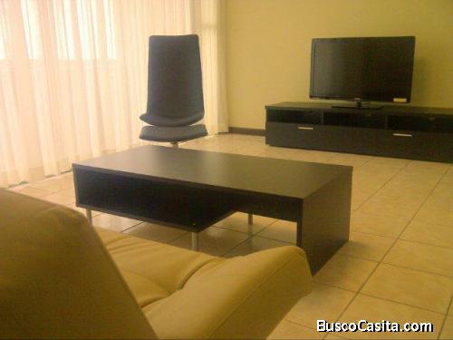 APARTAMENTO AMUEBLADO EN RENTA ZONA 9 AVENIDA LA REFORMA