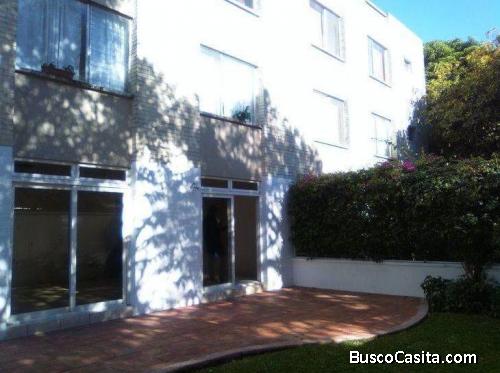 RENTO APARTAMENTO ZONA 13 HINCAPIE