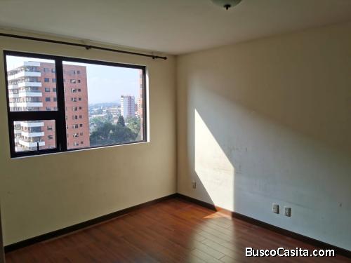 Apartamento en Renta Zona 14 
